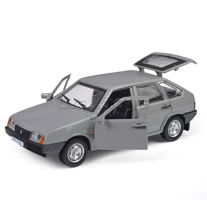 Машина металл ВАЗ-2109 "Спутник" 12 см, (двери, багаж, серебряный) инерц., в коробке Машина металл ВАЗ-2109 "Спутник" 12 см, (двери, багаж, серебряный) инерц., в коробке