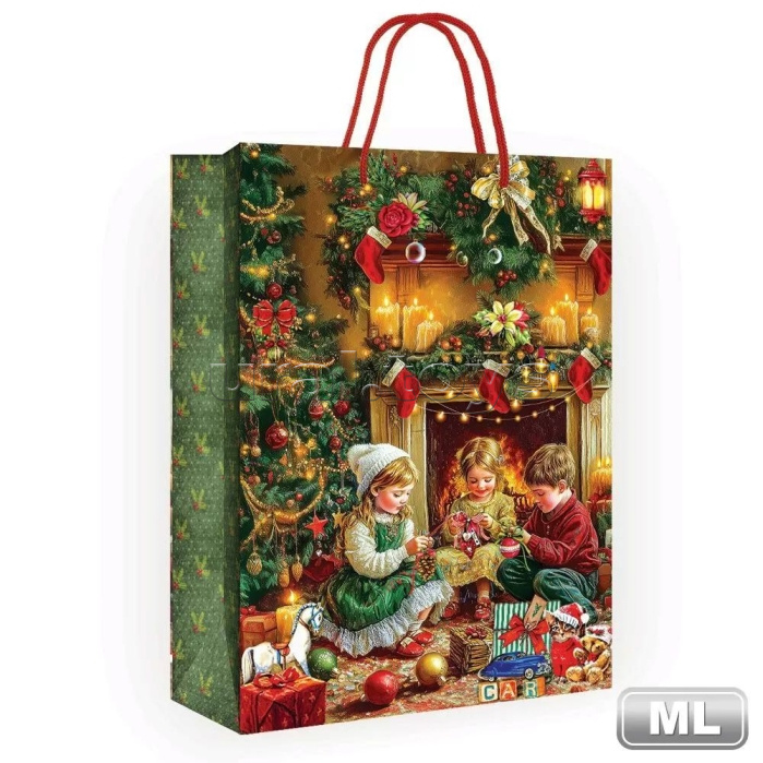 Пакет подарочный (МL) "Дети у новогоднего камина"