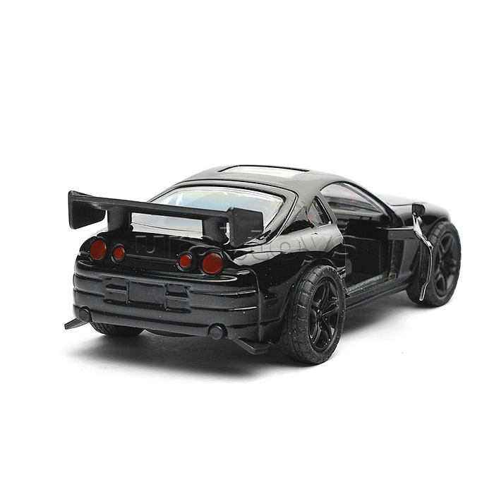 Чёрная инерционная машинка Олдскул со спойлером, die-cast, 1:32, открывающиеся двери
