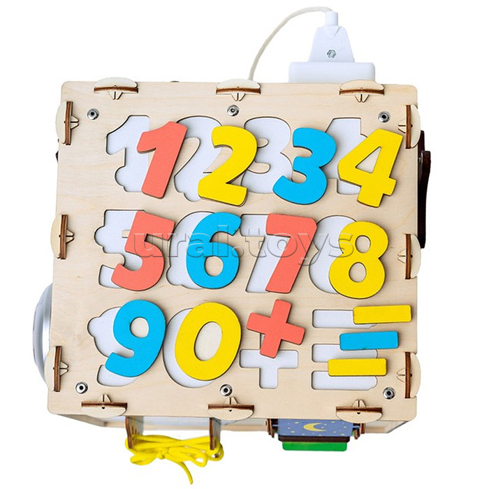 Бизиборд "Кубик" 24х24х24