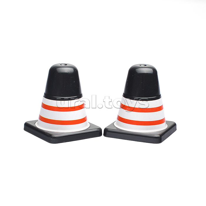 Набор машин с заправочной станцией, в коробке