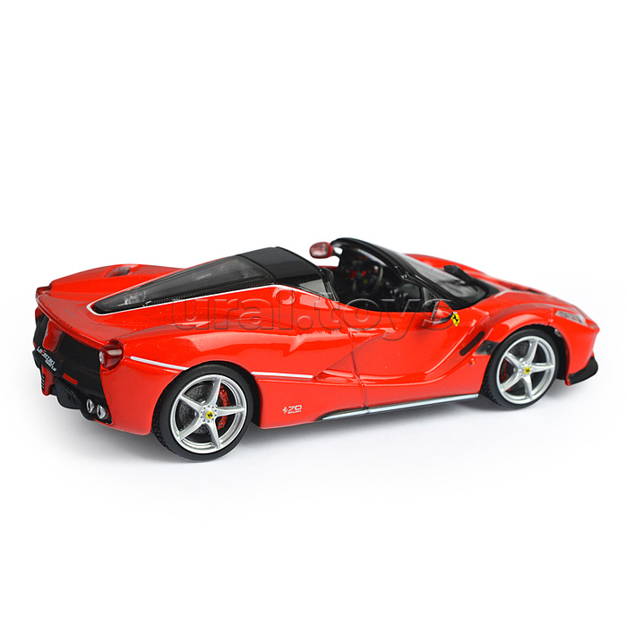 Гоночная машинка die-cast Ferrari - LaFerrari  Aperta, 1:43, красная