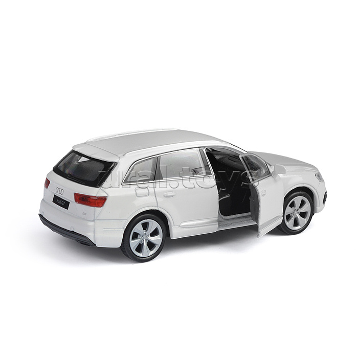 Модель машины 1:34-39 Audi Q7