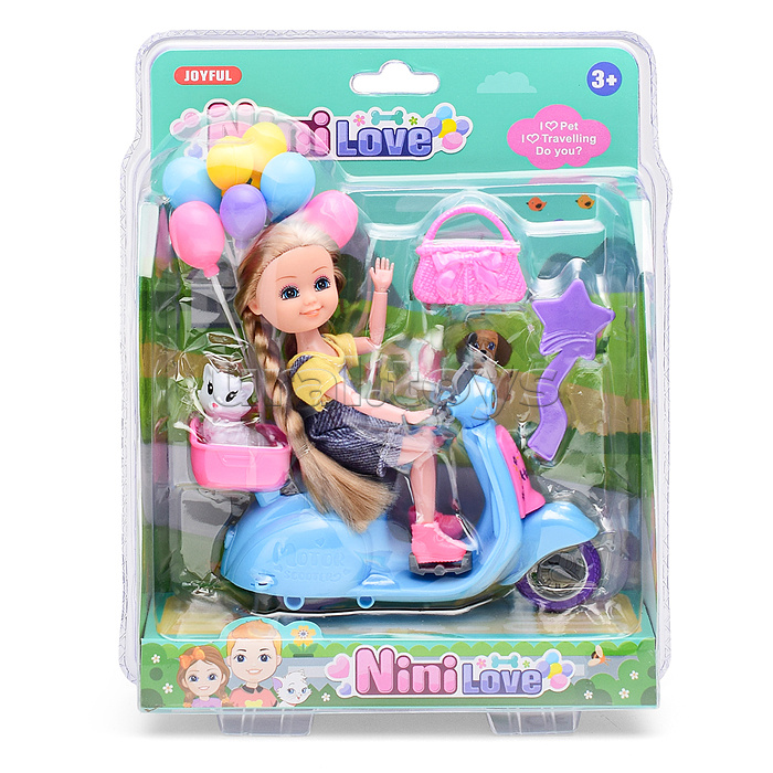 Кукла с аксессуарами, на листе