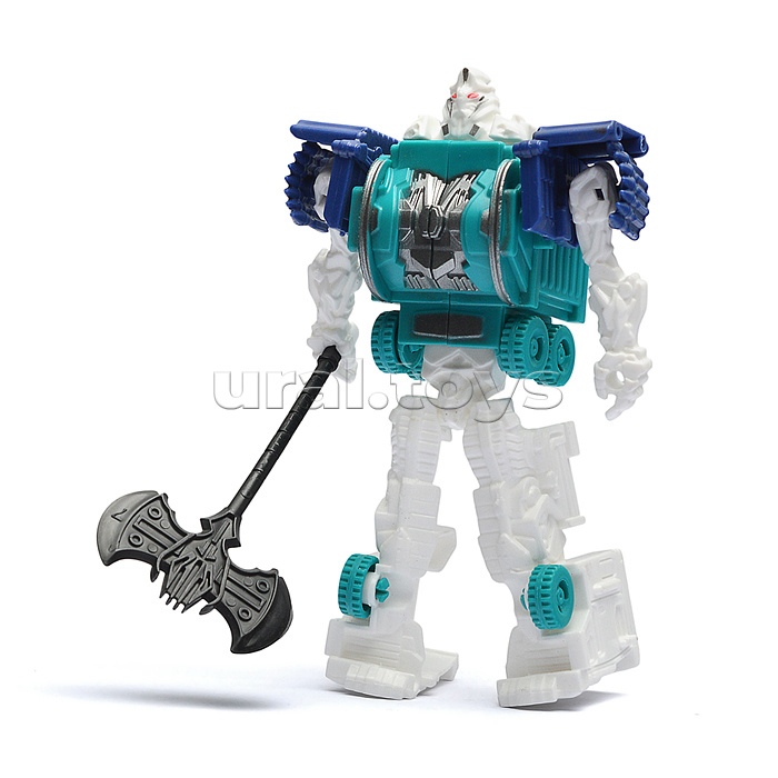 Набор роботов "Война героев" трансформирущихся, в коробке