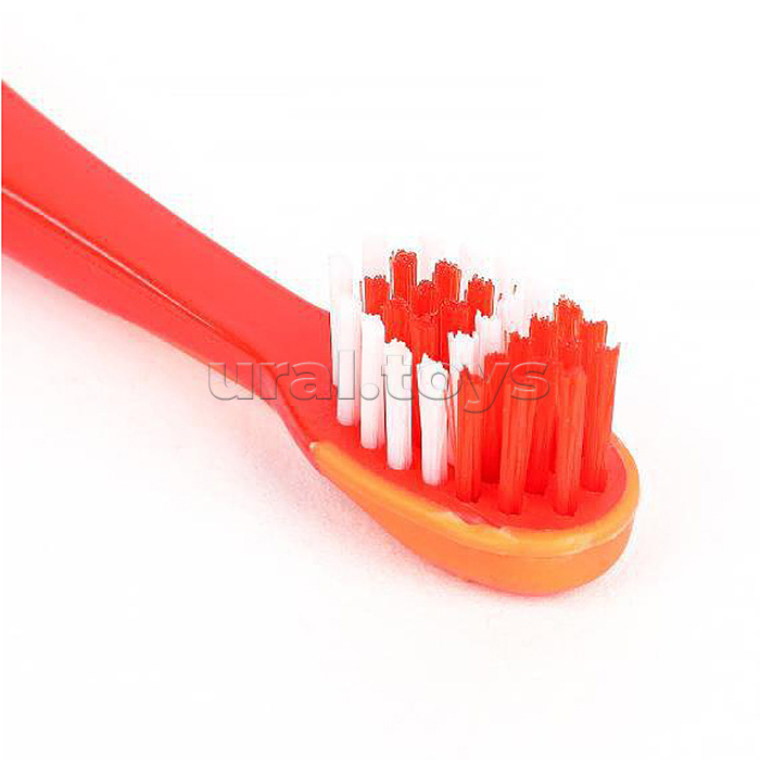 Зубная щетка фигурная для детей "Супергерои" красная MASTER DENT