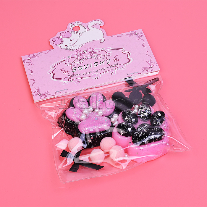 Игрушка-антистресс "Лапка котика с бантиком"