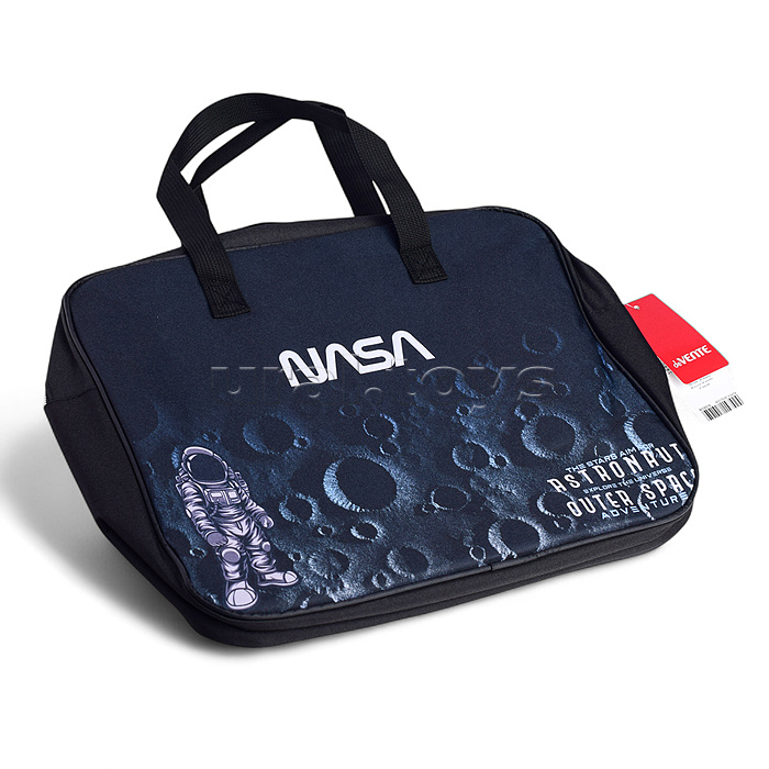 Папка для тетрадей, ИЗО и технологии "NASA" A4 (36x28x8 см) плотный износостойкий полиэстер с водоотталкивающей пропиткой, с каучуковой аппликацией, с текстильным расширением 8 см, на молнии сверху, каучуковая аппликация, с внутренним карманом, с подкладо Папка для тетрадей, ИЗО и технологии "NASA" A4 (36x28x8 см) плотный износостойкий полиэстер с водоотталкивающей пропиткой, с каучуковой аппликацией, с текстильным расширением 8 см, на молнии сверху, каучуковая аппликация, с внутренним карманом, с подкладо
