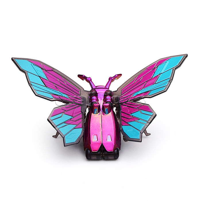 Робот трансформирующийся в фантастических насекомых, в коробке