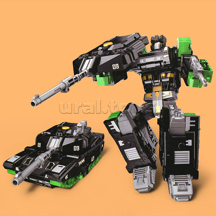 Робот "Танковый гигант" в коробке
