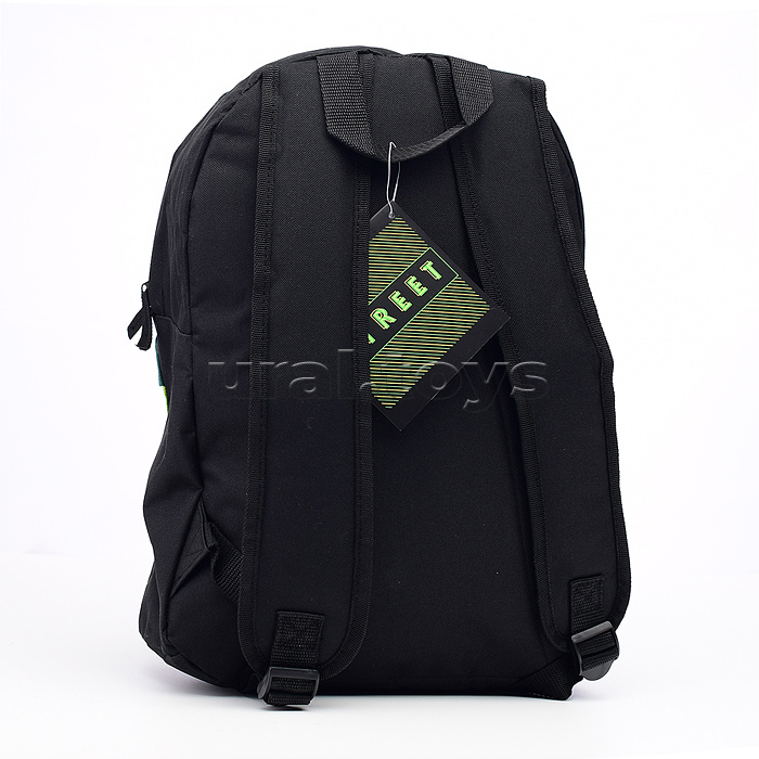 Рюкзак "Street Basic" 16,8 л, черно-зел. 40х28х15см., мягкий, 1 секц. молния универс.