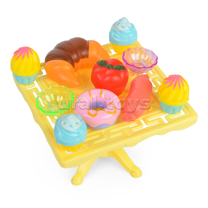 Набор мебели "Fun play house" под колпаком Набор мебели "Fun play house" под колпаком