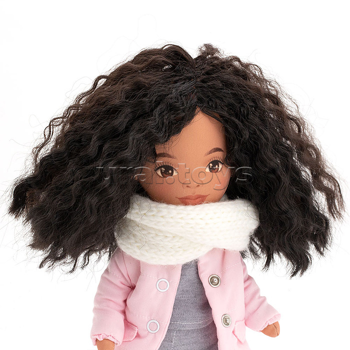 Кукла Tina в розовой куртке 32, серия: Европейская зима