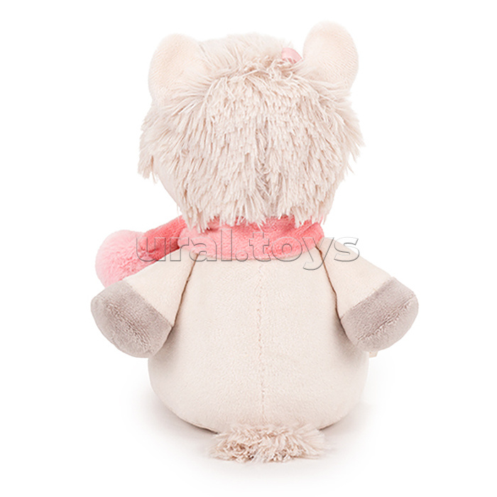 Мягкая игрушка "Лошадка Ами" с шарфом, пудровый 20 см.