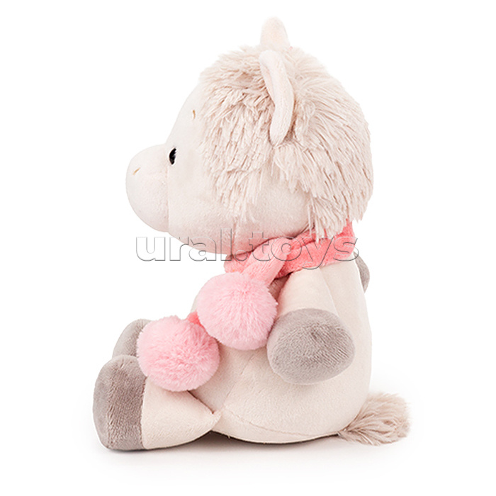 Мягкая игрушка "Лошадка Ами" с шарфом, пудровый 20 см.