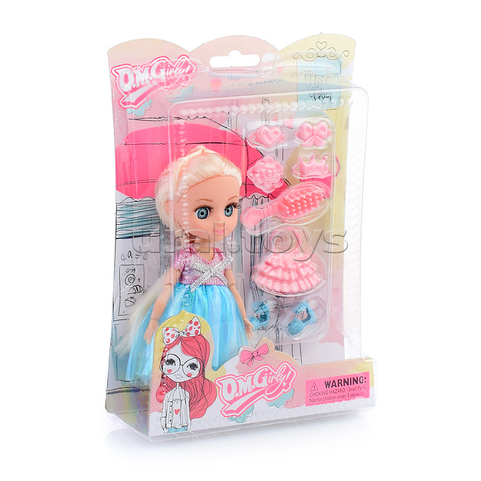 Кукла с аксессуарами на листе