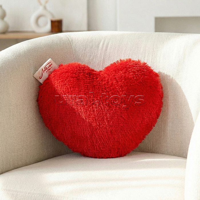 Подушка Сердце красная (пушистая с биркой) 30х23 см