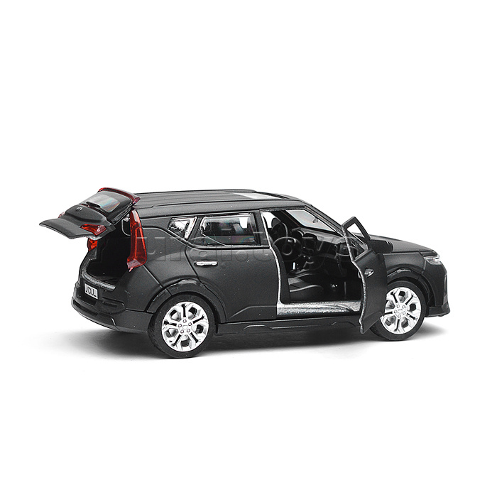 Машина металл KIA soul 12 см, (свет-звук, двер, черный матовый)инерц., в коробке