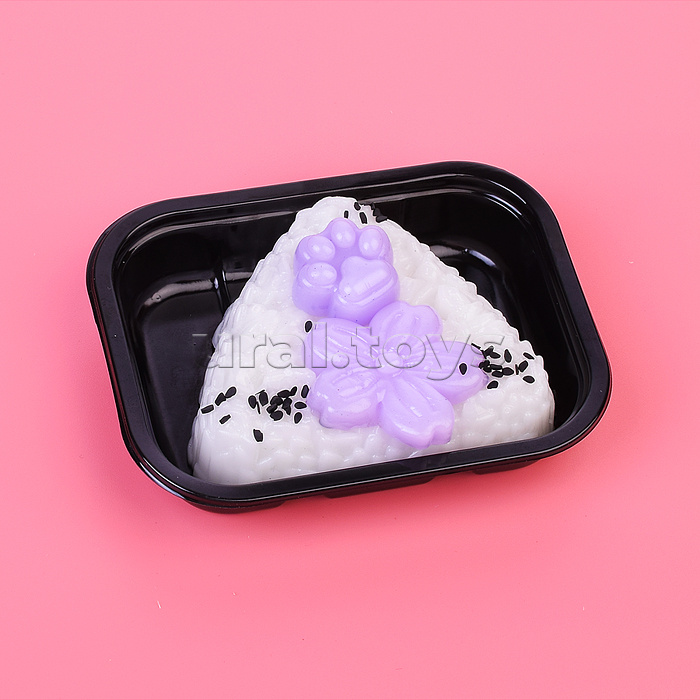 Игрушка - антистресс "Онигири" в пакете