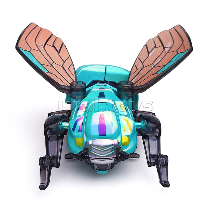 Робот трансформирующийся в фантастических насекомых, в коробке