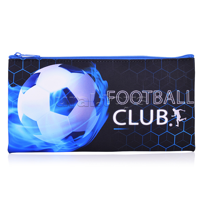Пенал плоский "Футбол" 20,5х10,8см. Изготовлен из полиэстера, 210 ден. Имеется одно основное отделение на молнии. Предназначен хранения, канцелярских принадлежностей и прочих мелочей,  может использоваться в качестве необольшой косметички