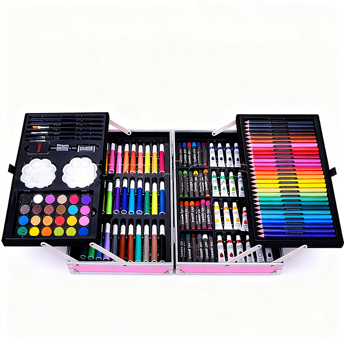 Набор для юного художника "Котята" (145 предметов)