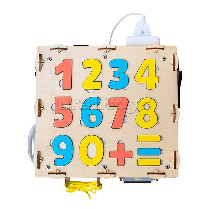 Бизиборд "Кубик" 24х24х24