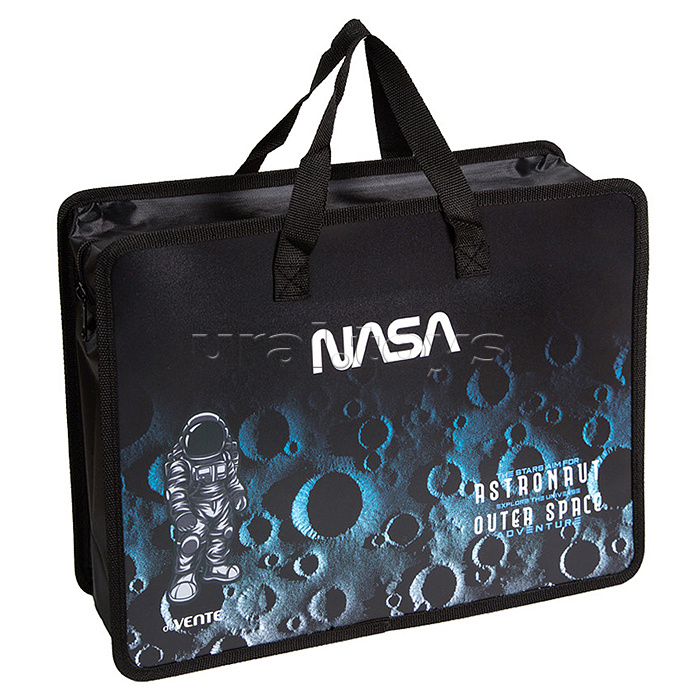 Папка для тетрадей, ИЗО и технологии "NASA" A4 (33,5x26x10 см) с текстильным расширением 10 см, на молнии сверху, пластик 400 мкм, текстильные ручки, в пластиковом пакете Папка для тетрадей, ИЗО и технологии "NASA" A4 (33,5x26x10 см) с текстильным расширением 10 см, на молнии сверху, пластик 400 мкм, текстильные ручки, в пластиковом пакете