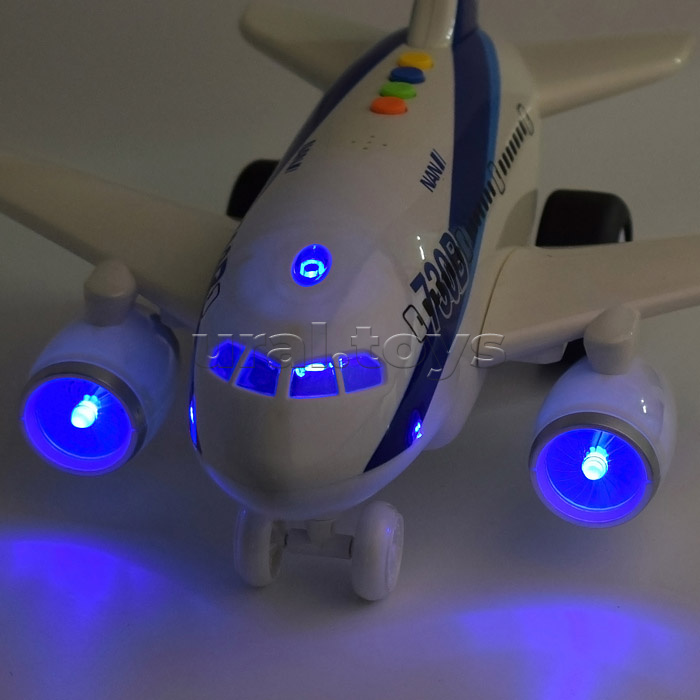 Самолет "730B" 1:120 (свет, звук) в коробке