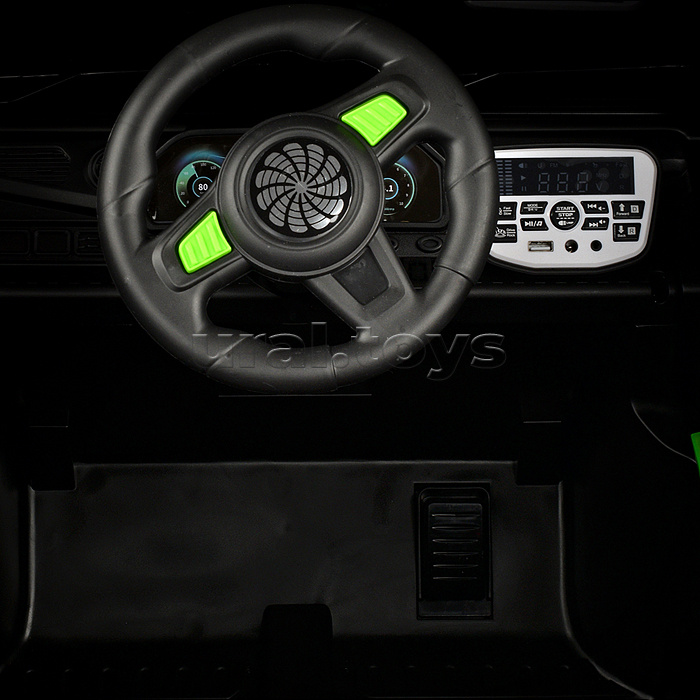 Электромобиль U023431Y "Экспедишн" 12V7A, белый