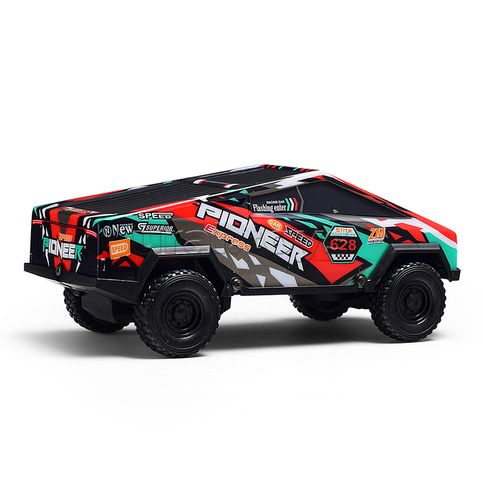 Машина "Король дороги" 1:18, свет, звук, в коробке