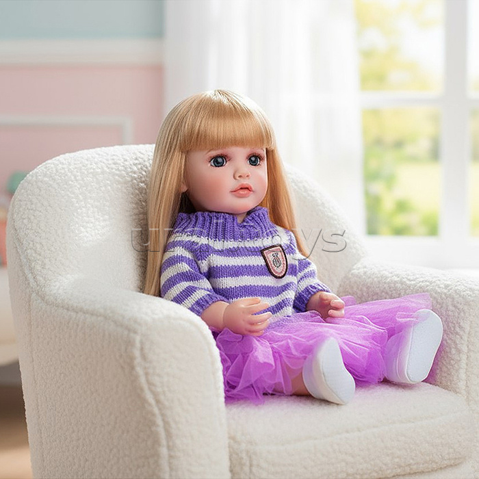 Кукла "Алиса" в коробке