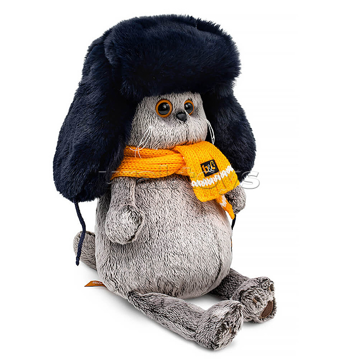 Кот Басик в меховой шапке и шарфе Кот Басик в меховой шапке и шарфе