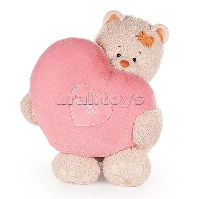 Кошка Мэри в пудровом платье, с сердцем подушкой пудровой, 37см