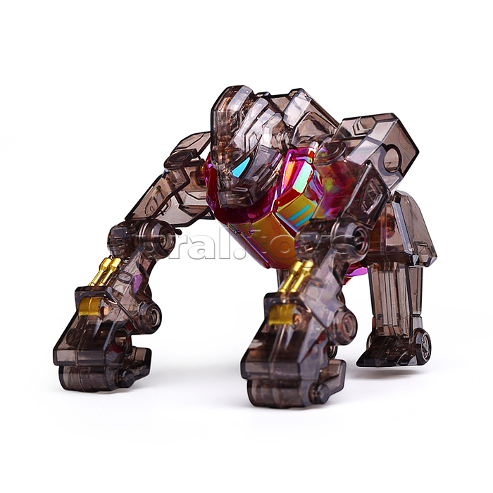 Робот трансформирующийся в фантастических животных, в коробке