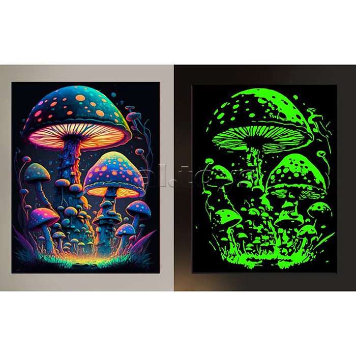Картина по номерам 30х40 "Фантастические грибы" черный холст светящаяся 15 цветов