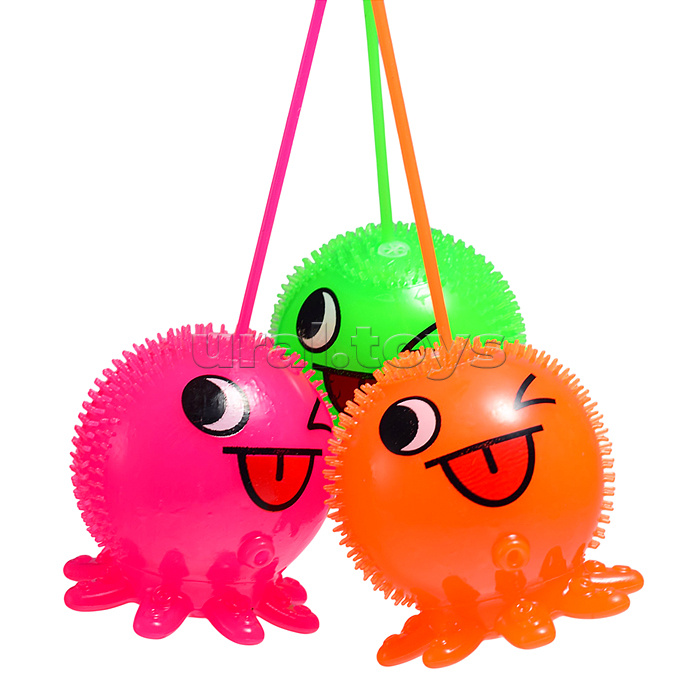 Игрушка-пищалка "Смайлик" в коробке