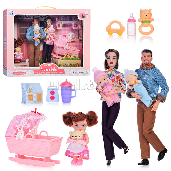 Набор кукол "Счастливая семья" с аксессуарами, в коробке