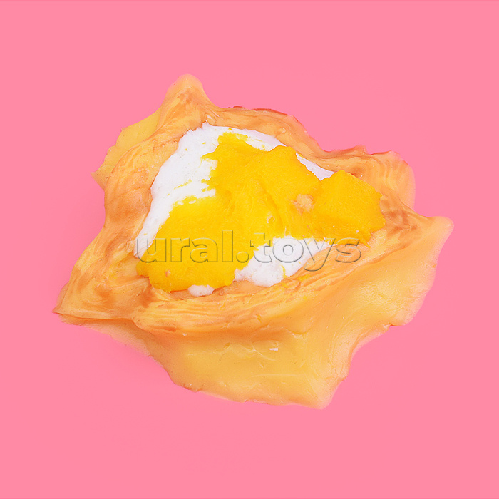 Игрушка - антистресс "Кекс с фруктами"