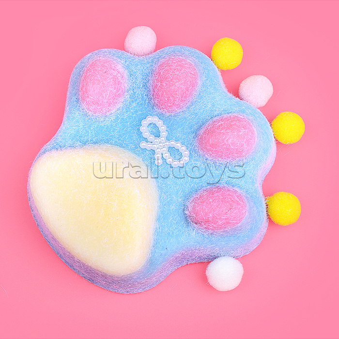 Игрушка-антистресс "Лапа плюшевого медведя"