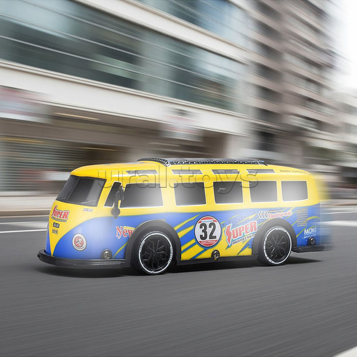 Машина "Мини-автобус" 1:18, свет, звук, в коробке