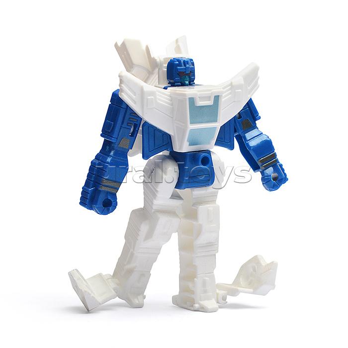 Набор роботов "Бои титанов" трансформирующихся, в коробке