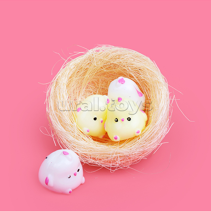Игрушка -антистресс "Цыплятки в корзинке"