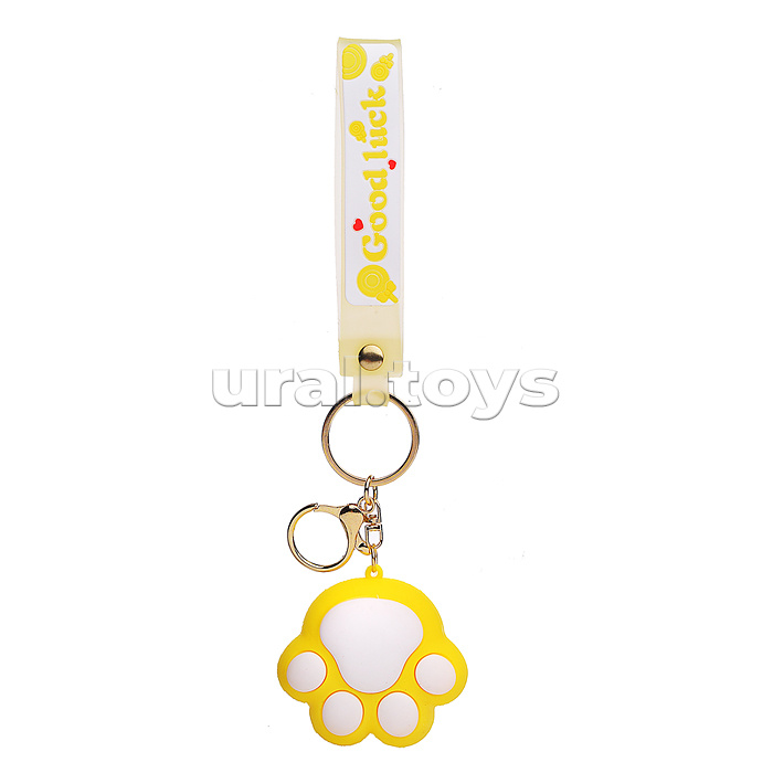 Брелок "Лапка"